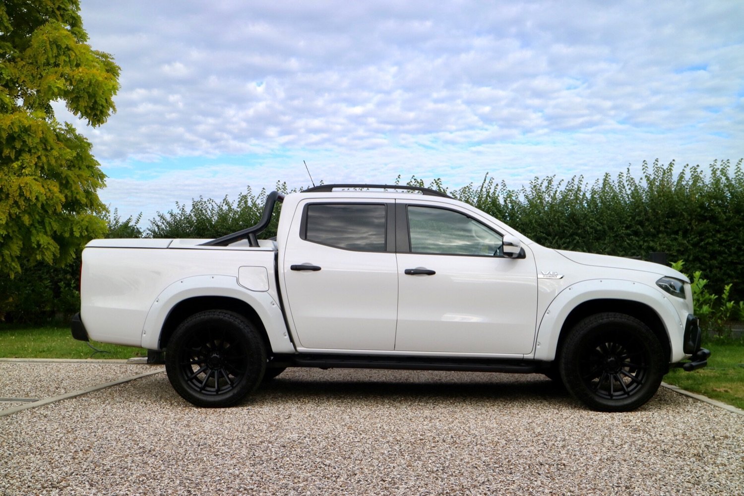 Used MERCEDES-BENZ X CLASS 2019 White in Colchester, Essex | Que 